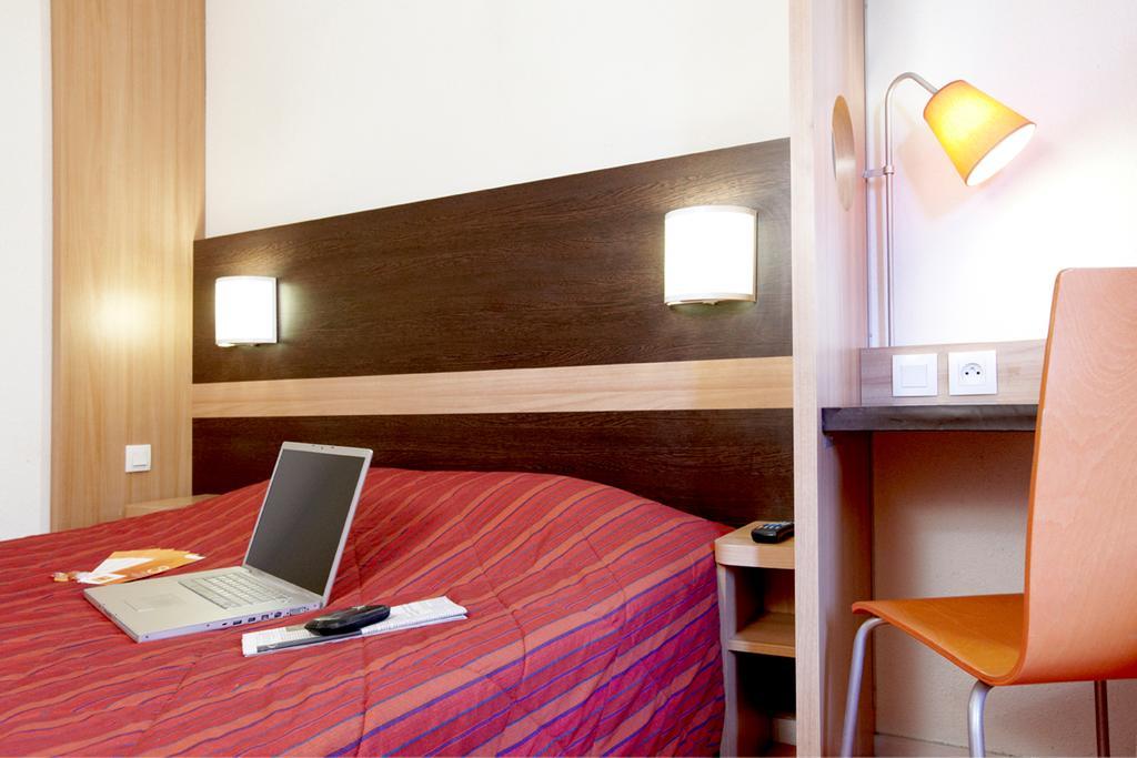 Hotel Premiere Classe Dunkerque Est Armbouts Cappel Camera foto